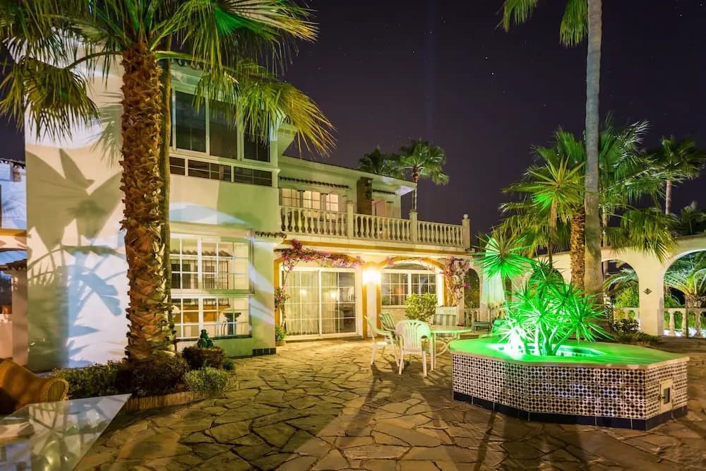 hotel