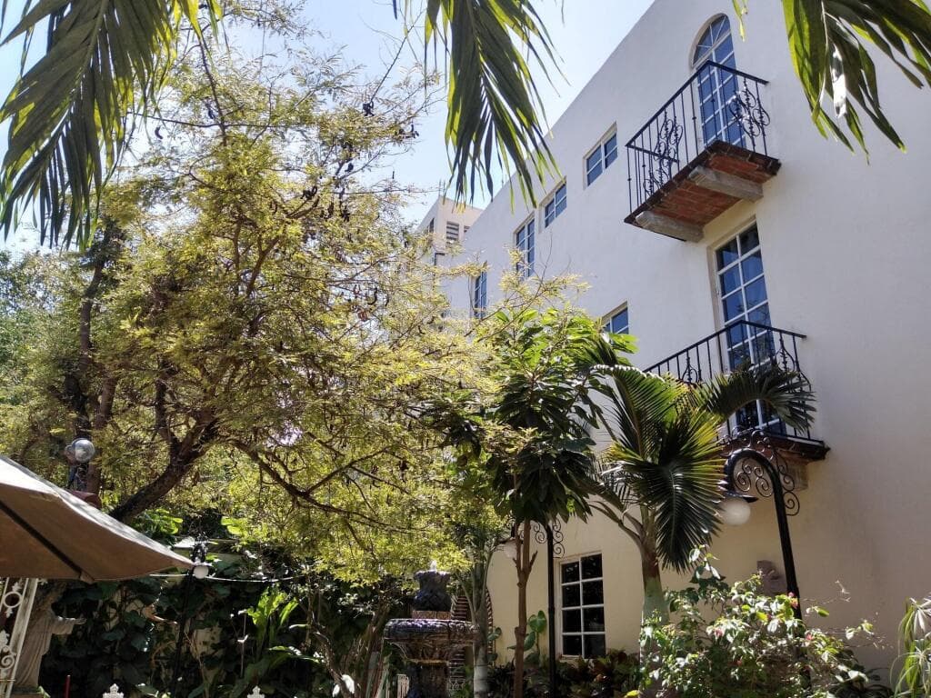 hotel