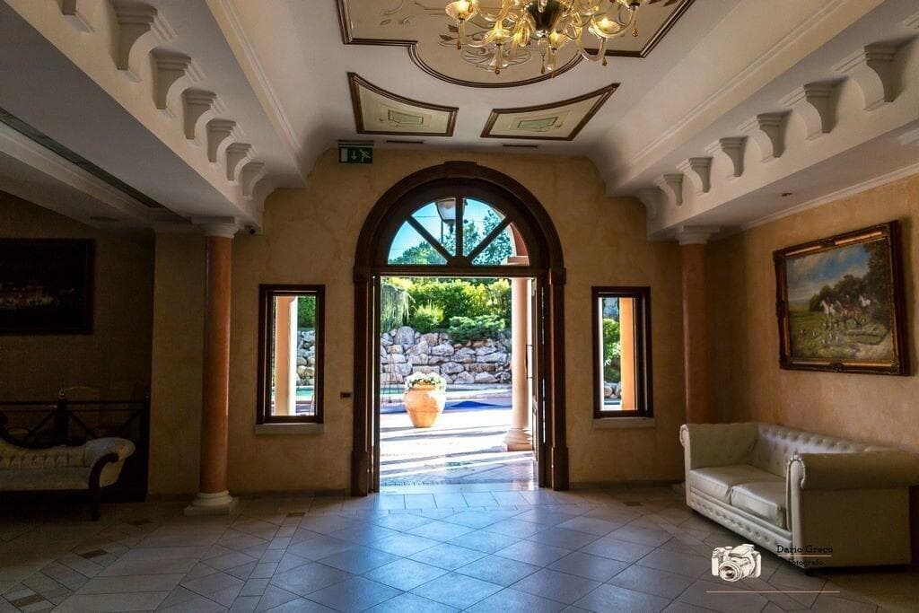 hotel
